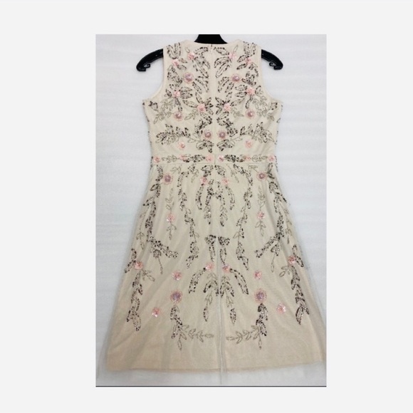 Adrianna Papell floral beaded A-Line - Picture 6 of 9
